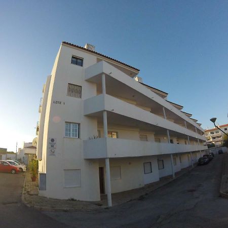 Apartamento A11 - 800M Da Praia Албуфейра Экстерьер фото